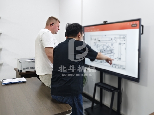 共話圖紙?jiān)O(shè)計與客戶交流達(dá)成多項(xiàng)共識